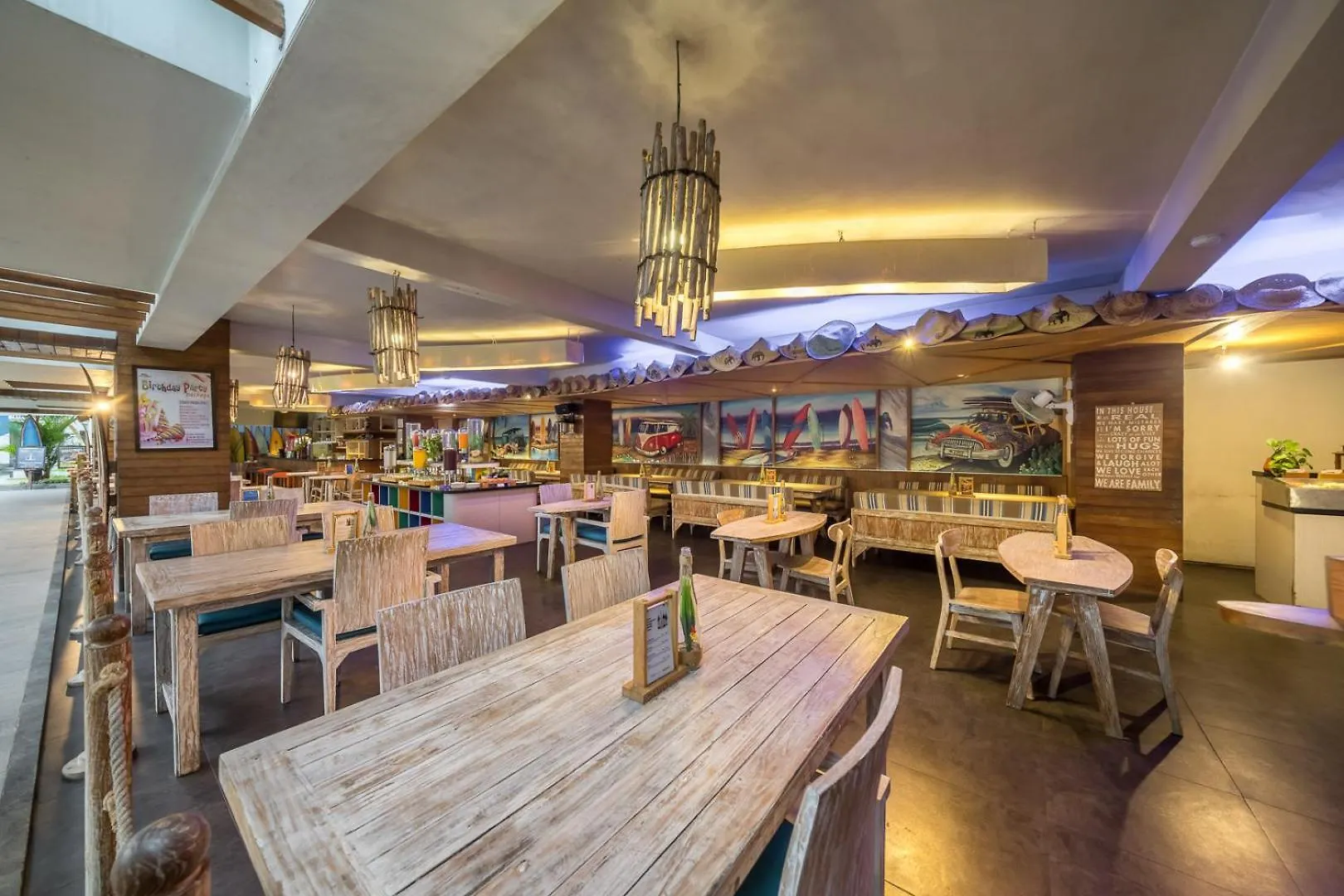Bliss Surfer Hotel By Tritama Hospitality Legian